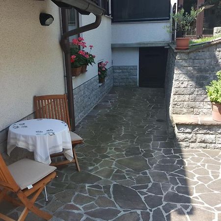 בובק Homestay Ostan מראה חיצוני תמונה