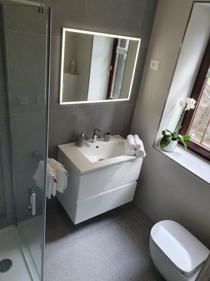 בובק Homestay Ostan מראה חיצוני תמונה